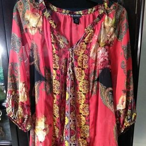 New direction top sheer with beautiful pattern.